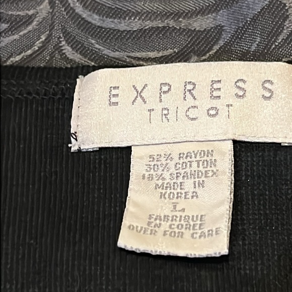 Express Short sleeve cardigan top. - Picture 7 of 7